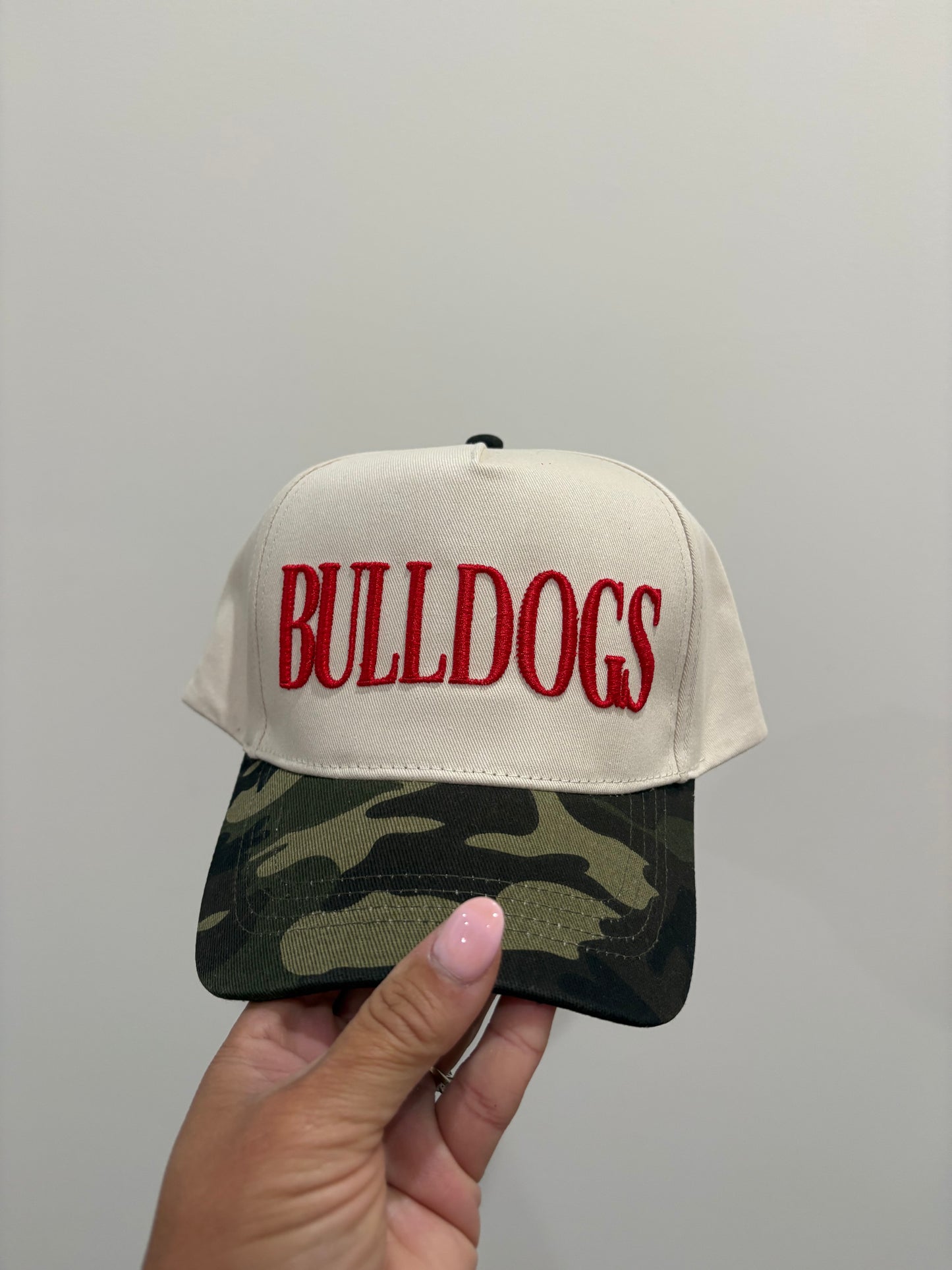 BULLDOGS puff embroidered hat