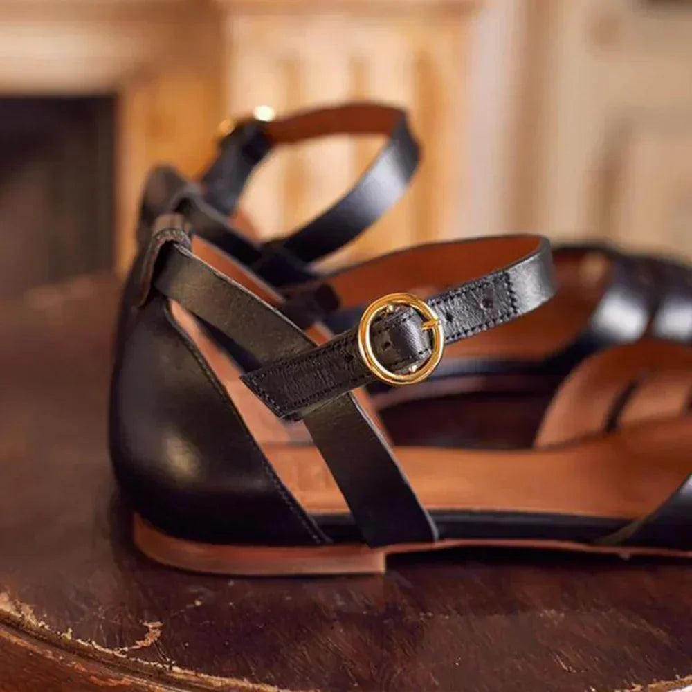Alma | Chic Strappy Flat Sandals