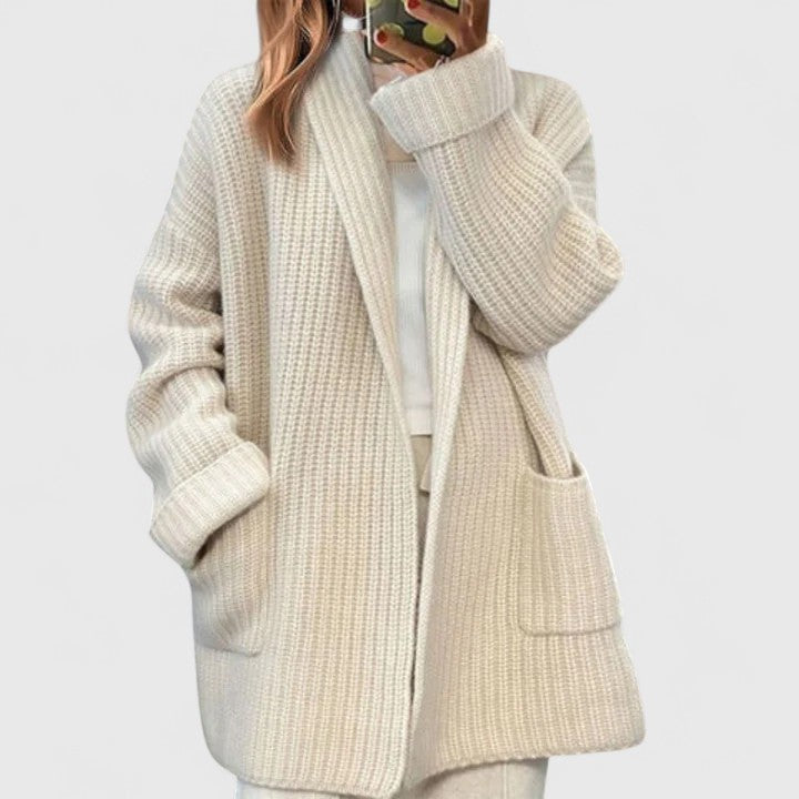 Jan | Cozy Cardigan