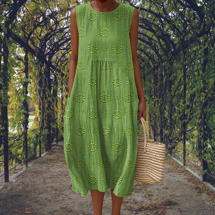 Aikaterini – Chic Sleeveless Dress with Convenient Pockets