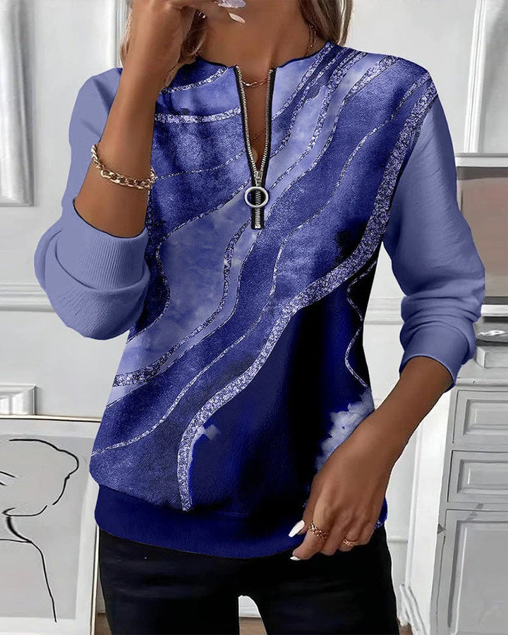 Retro-Inspired Half-Zip Sweatshirt with Vintage Print
