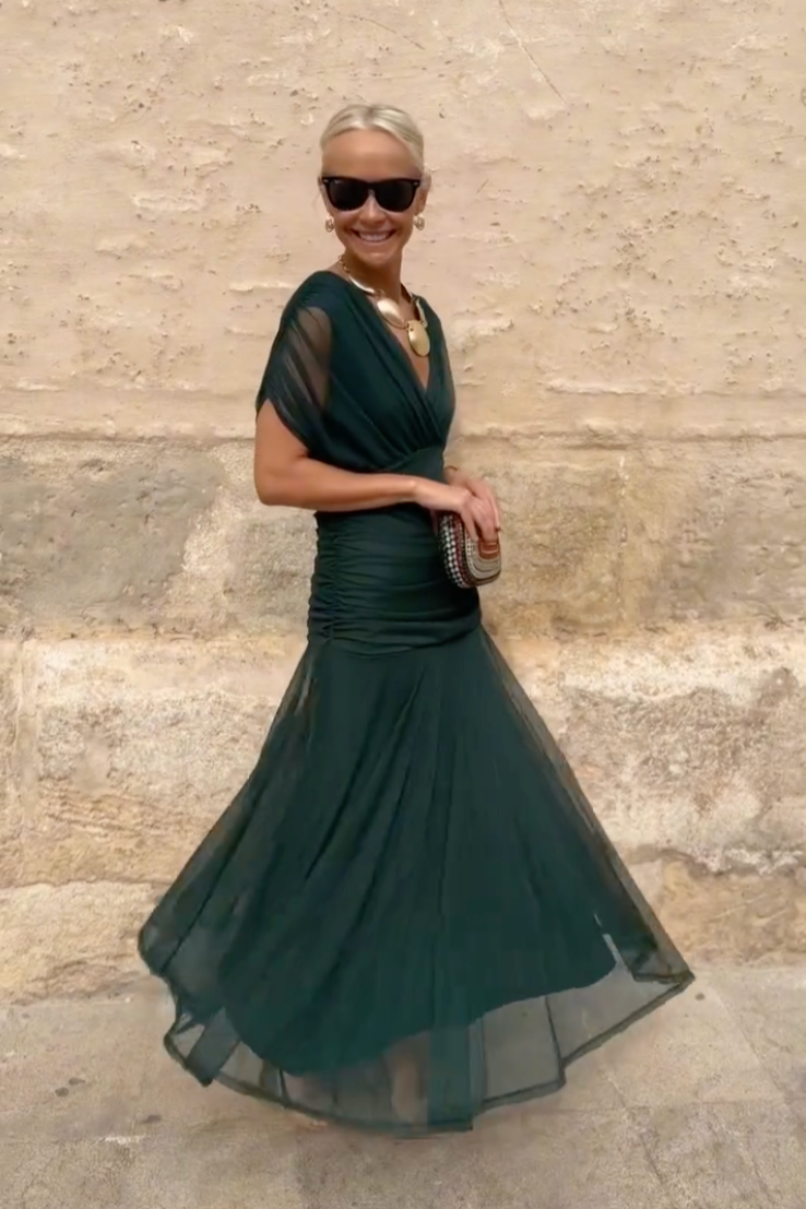 Chic V-Neck Maxi Dress for Enchanting Parties