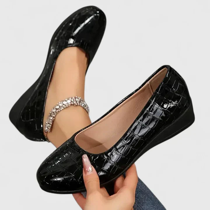 Miryahh | Comfort-Oriented Orthopedic Footwear