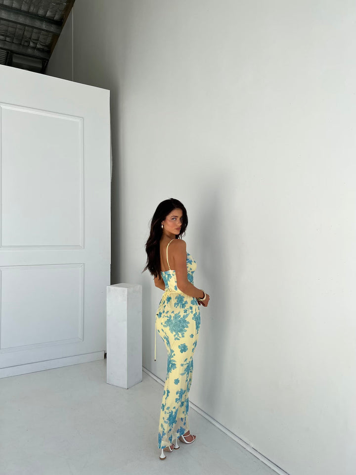 Abigail – Light and Airy Floral Dress