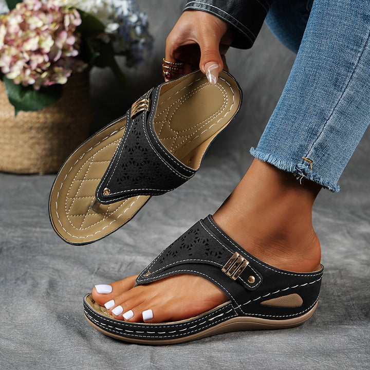 Alice | Cozy Supportive Sandals