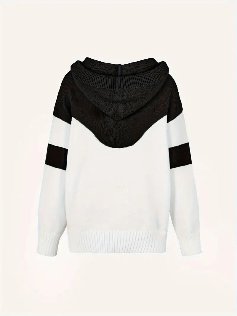RÍONA™ - Comfortable Two-Tone Hoodie
