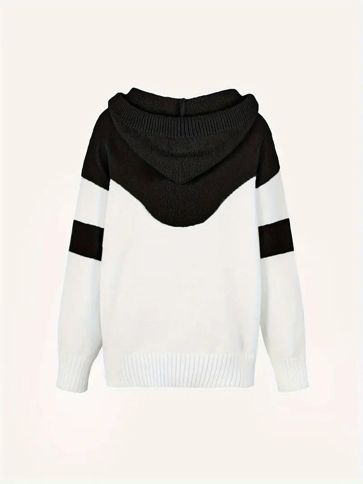RÍONA™ - Comfortable Two-Tone Hoodie