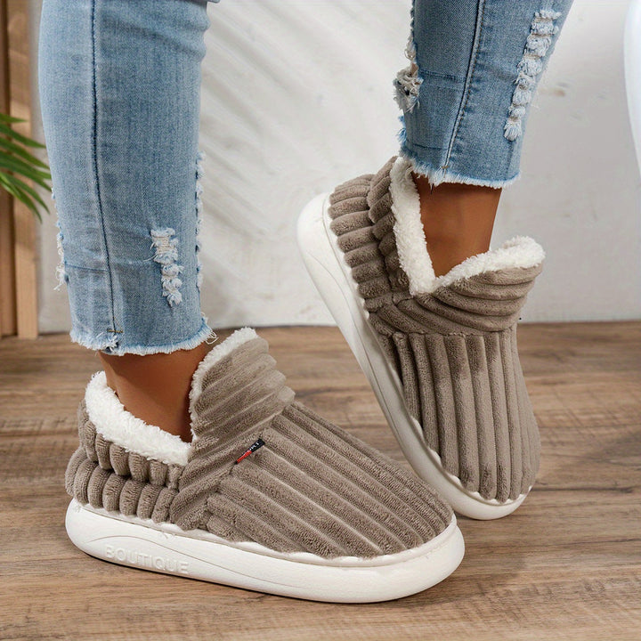 Alamodara™ | Warm & Cozy Winter Slippers