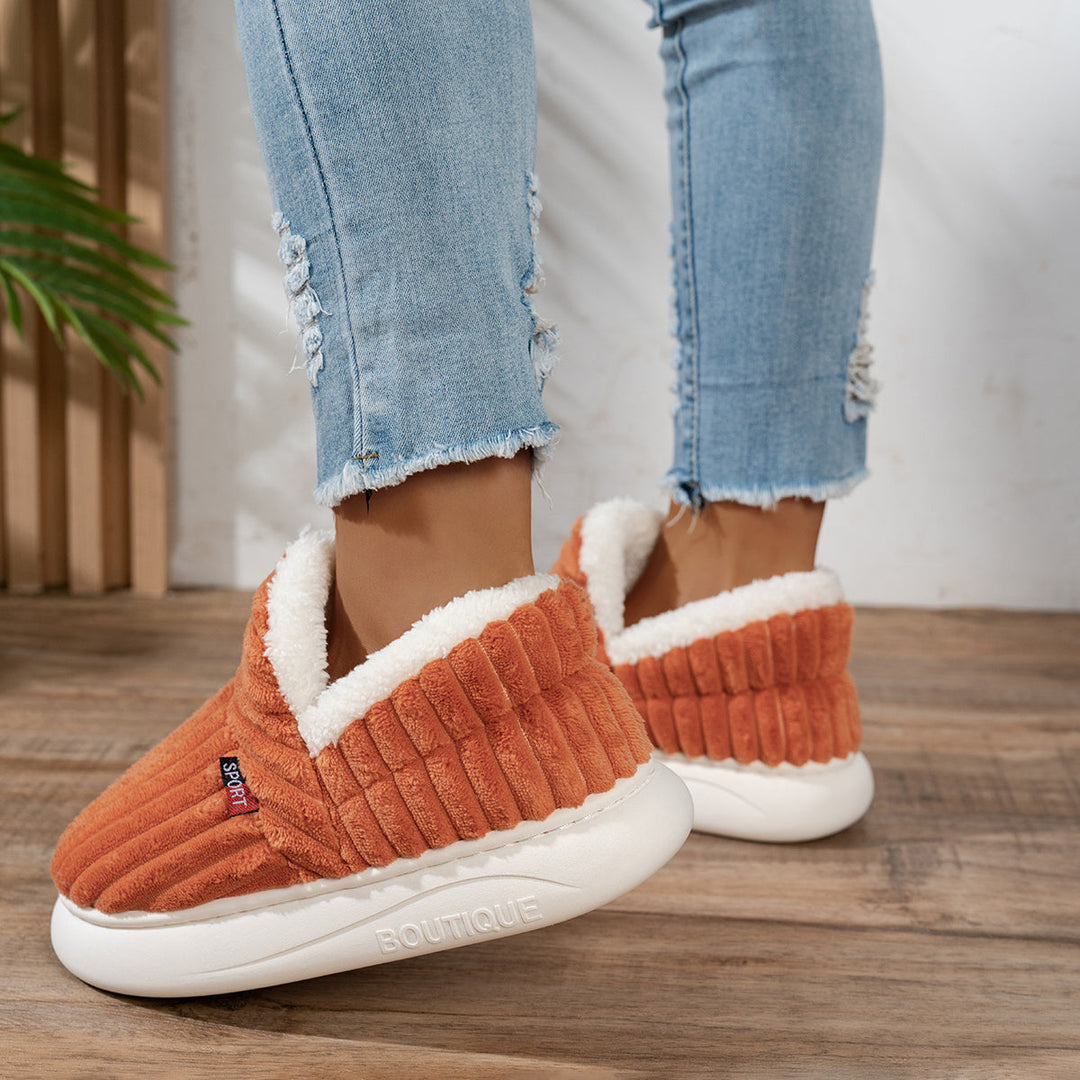 Alamodara™ | Warm & Cozy Winter Slippers