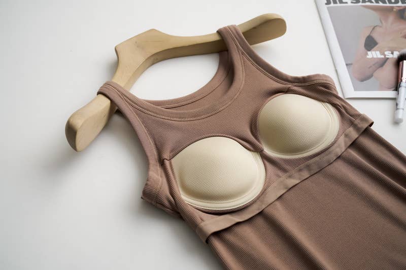 Essential Basic Rib Soft tank top w built in bra