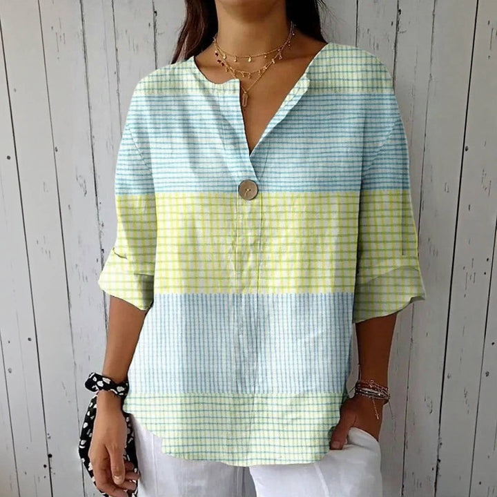 Chic Weekend Blouse - Comfortable Relaxed Fit