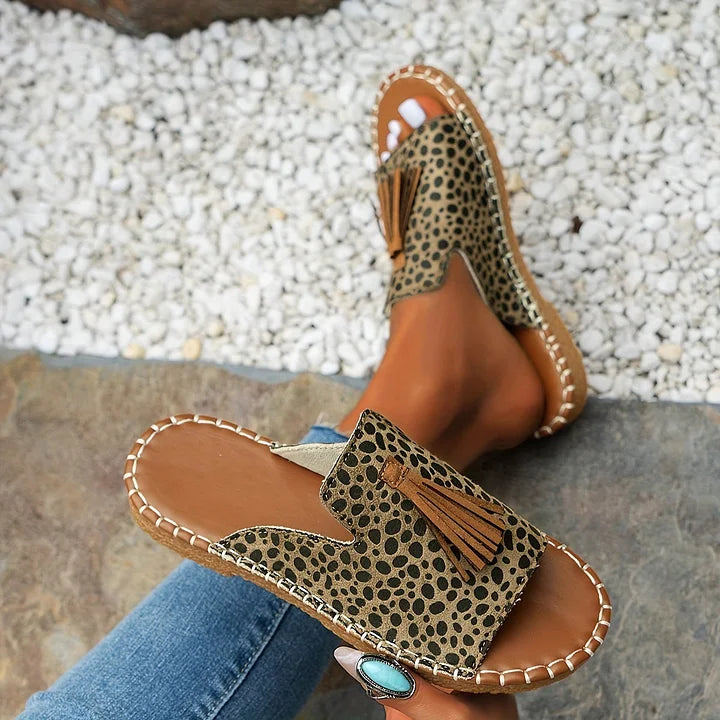 LORRAINE | Comfortable Orthopedic Sandals for Everyday Wear