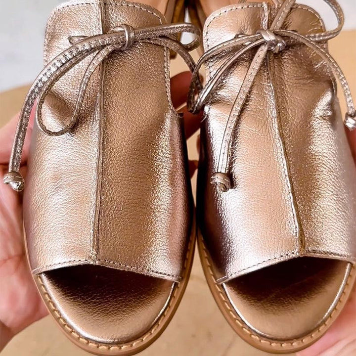 LILLIANA – LEATHER SANDALS WITH STRAP DESIGN