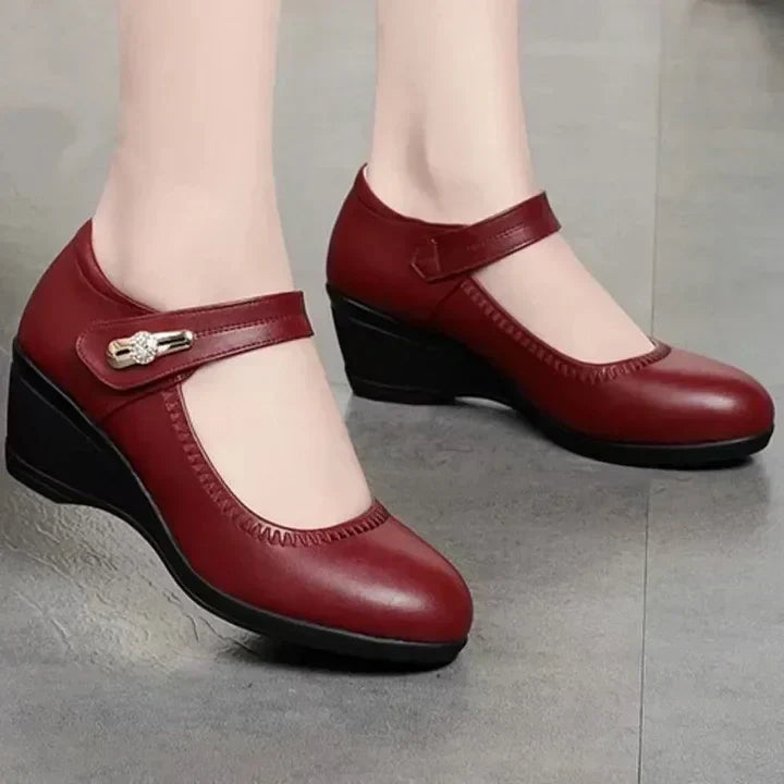 Lydia – Stylish Mid-Heel Comfort Footwear