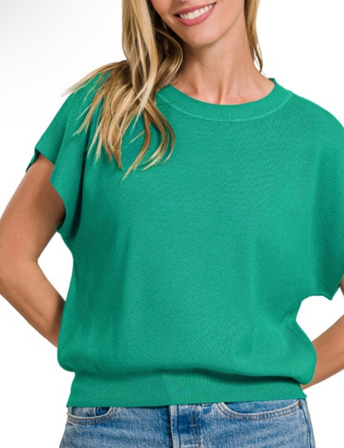 Round neck short sleeve sweater