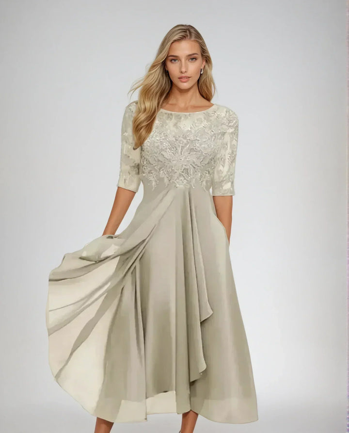 Chic Lace Margherita Dress