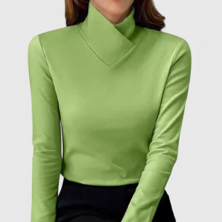 Clair | Elegant Turtleneck Style