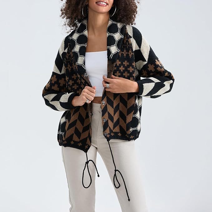 Evangelia | Chic and Stylish Cardigan
