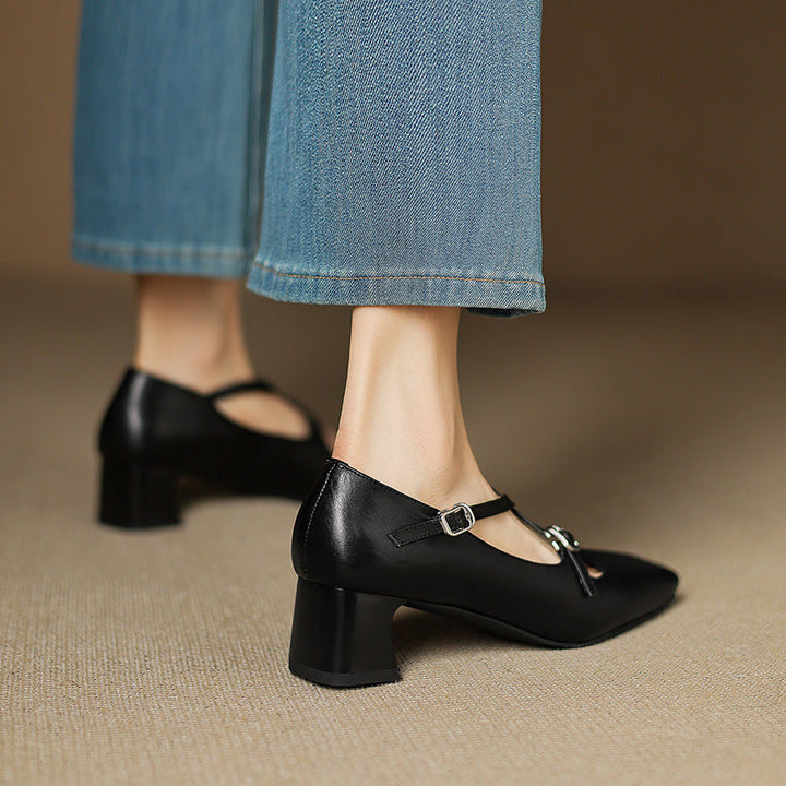 Marvane Leather Kitten Heel Shoes