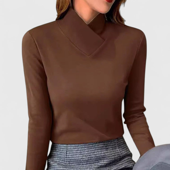 Clair | Elegant Turtleneck Style