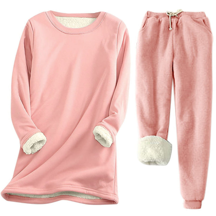 Ava | Cozy Ensemble