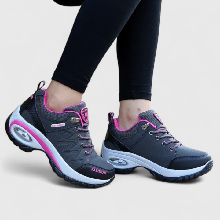 LESLIE | Cozy Sneakers for Ultimate Comfort
