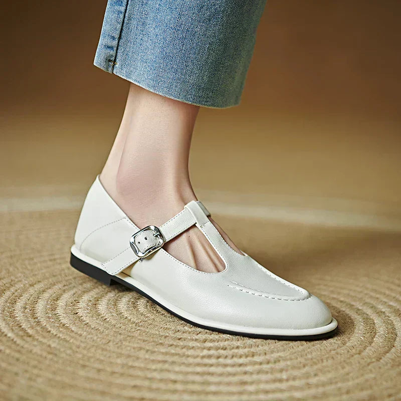 Selvana Low Heel Pumps