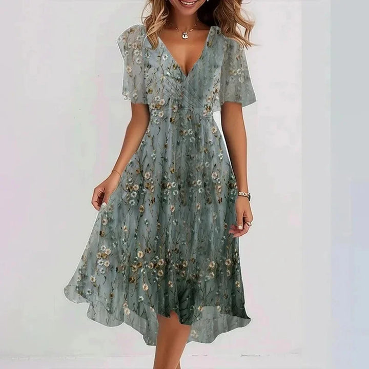 Charming Weekend Dress - Easygoing Fit