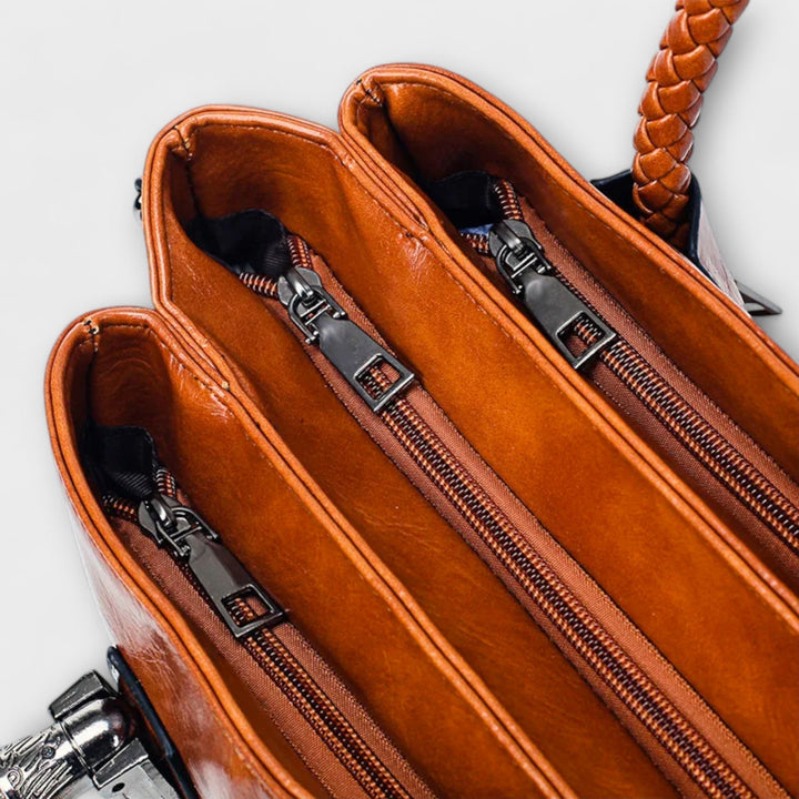 Olivia - Chic Travel Duffel