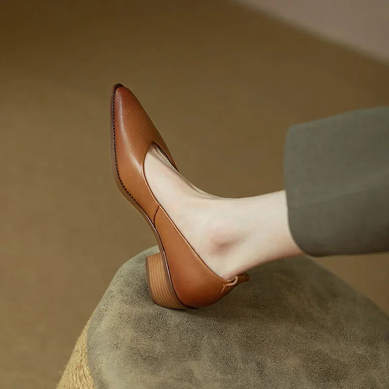 Helen Timeless Classic Pumps
