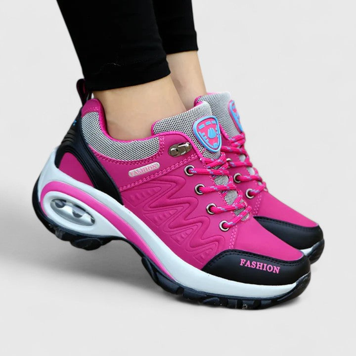 LESLIE | Cozy Sneakers for Ultimate Comfort