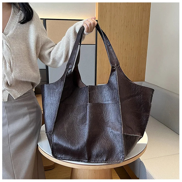 Ruth - Classic Elegance Leather Tote Bag