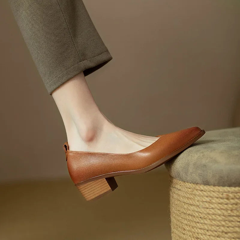 Helen Timeless Classic Pumps