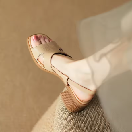 Eleonora | Cozy Sandals
