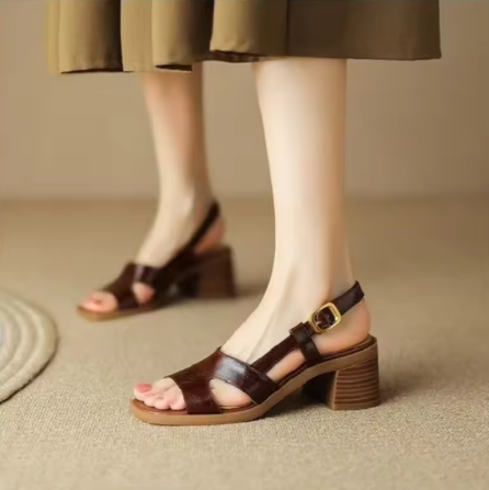 Eleonora | Cozy Sandals
