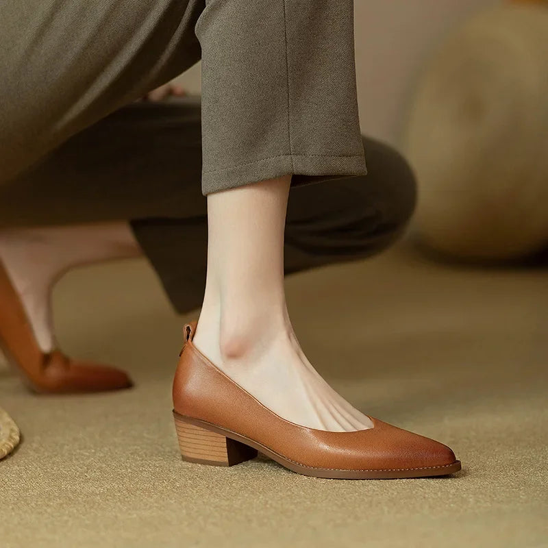 Helen Timeless Classic Pumps