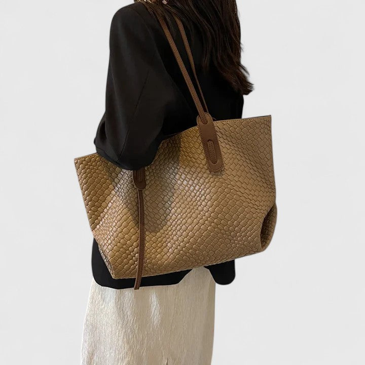 Sarenya | Chic Tote Bag