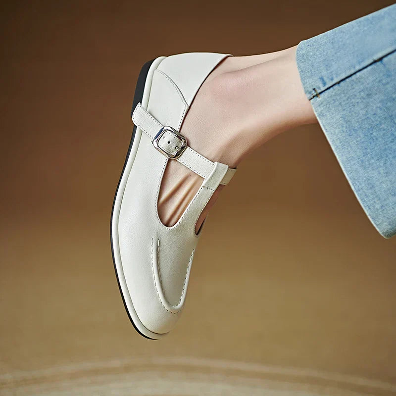 Selvana Low Heel Pumps