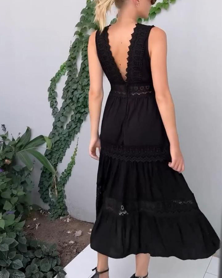 Aurélie™ | Chic V-Neck Lace Dress