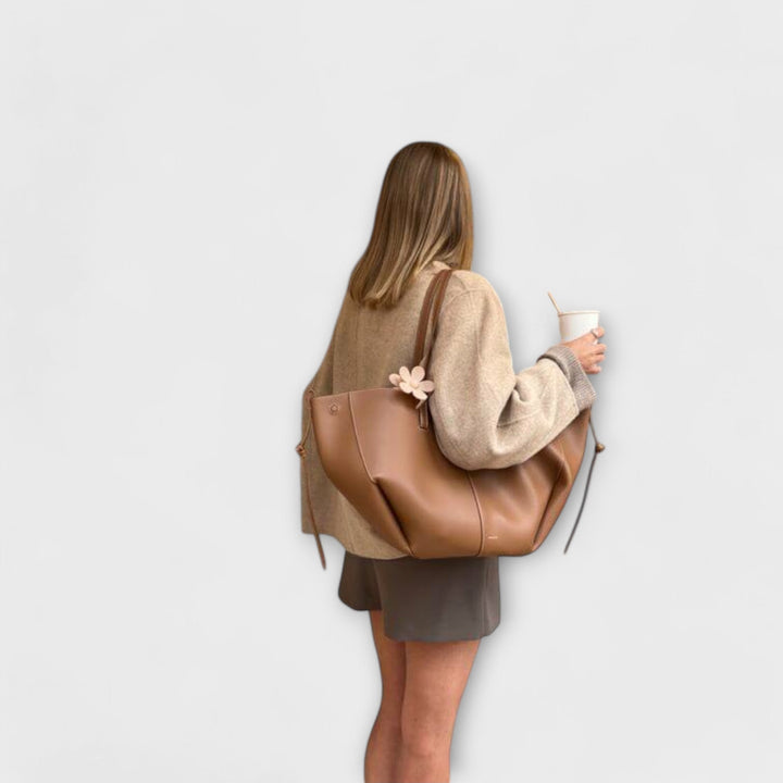 Olivia – Retro-Inspired Tote Bag