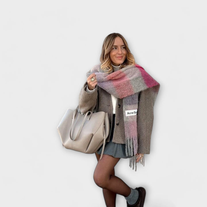 Olivia – Retro-Inspired Tote Bag