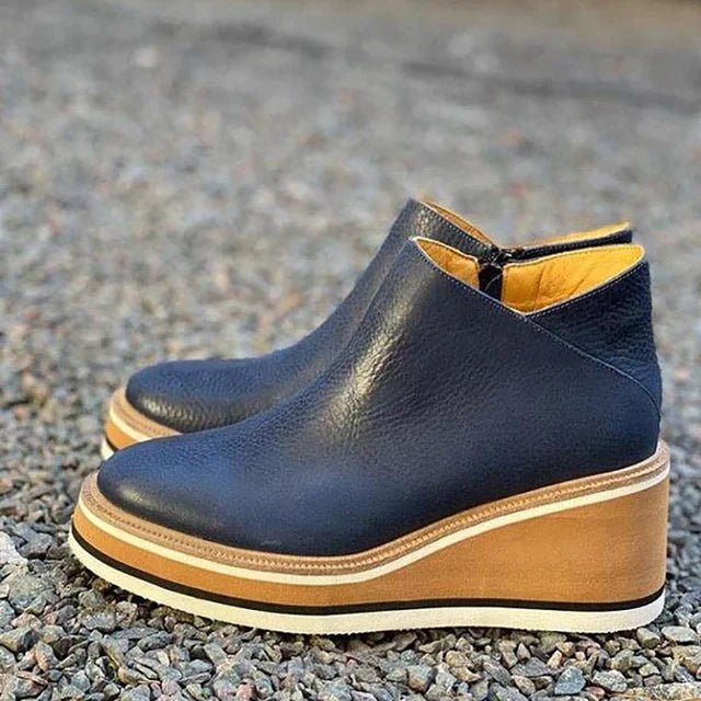 ALEXANDRA - STYLISH WATER-RESISTANT BOOTS