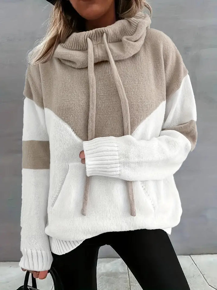 RÍONA™ - Comfortable Two-Tone Hoodie
