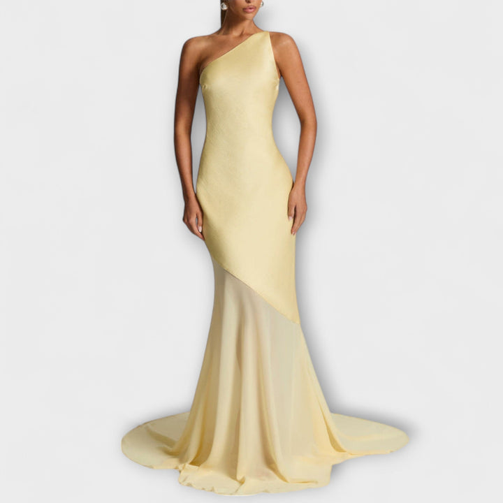 Avalon - Chic Maxi Dress