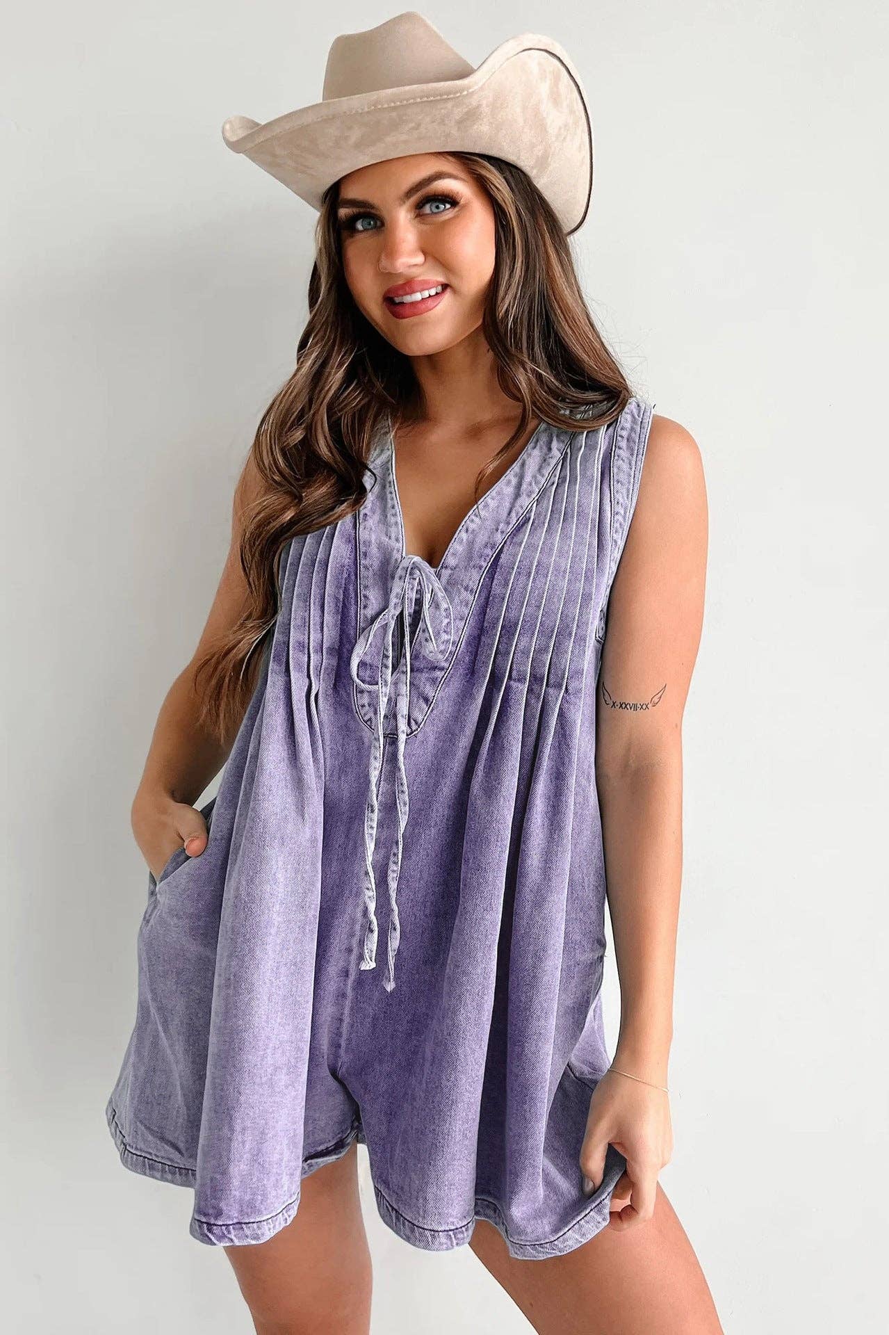 Ladies Tie Front V-Neck Sleeveless Denim Romper