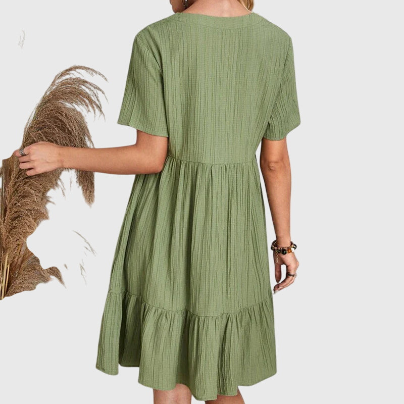 Annie | Chic and Flattering Dress