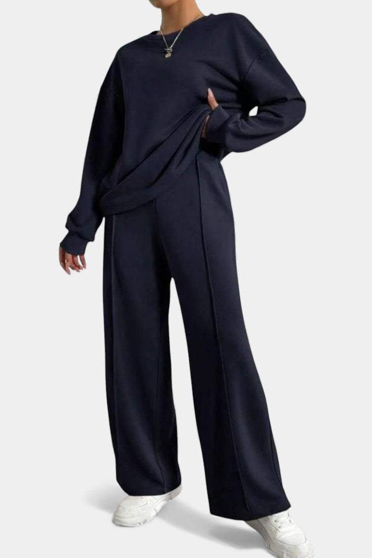Tiara Lounge Ensemble: Cozy Sweatshirt & High-Waisted Pants