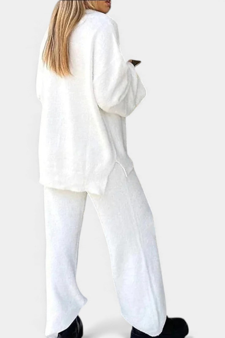 Siléale V-Neck Two-Piece Comfort Ensemble for Everyday Wear