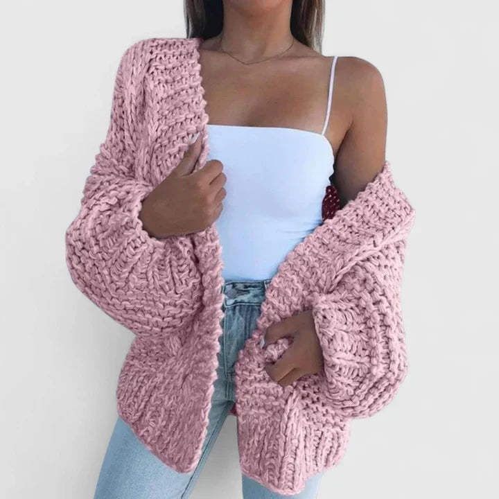 Yvanderliah | Cozy Cardigan for Ultimate Comfort