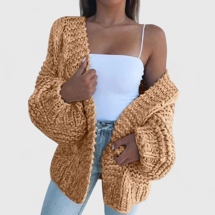 Yvanderliah | Cozy Cardigan for Ultimate Comfort